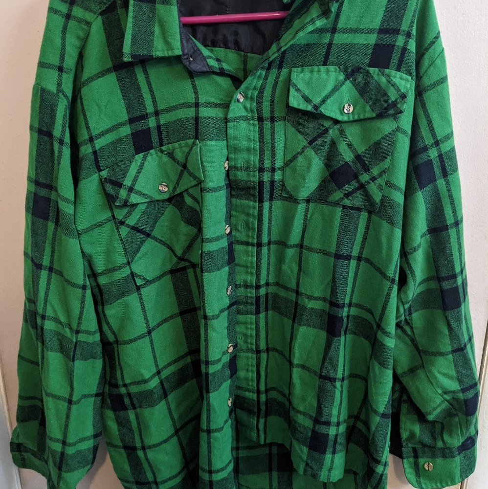 Green and black plaid flannel XL